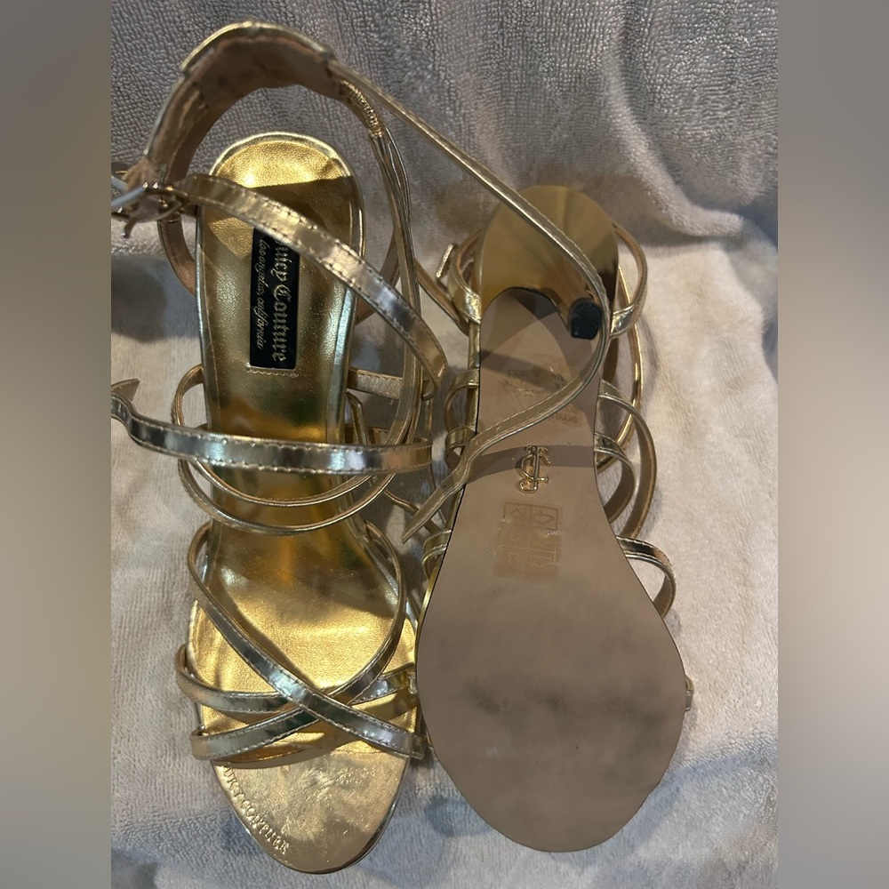 Juicy Couture Gold sandals. Barely worn. - Picture 2 of 3
